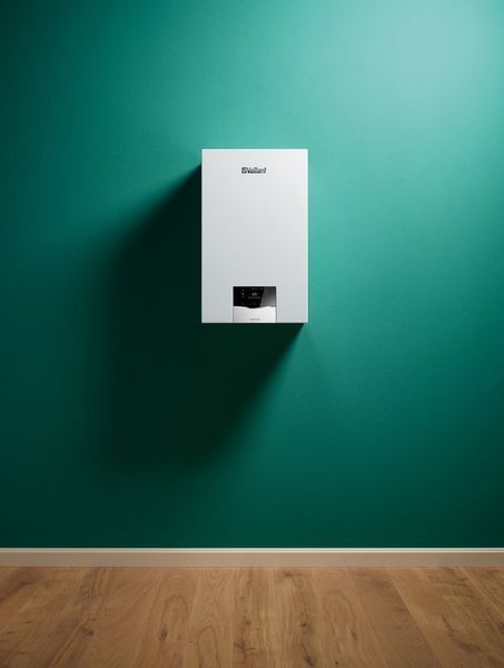 Двоконтурний конденсаційний газовий котел Vaillant ecoTEC plus VUW VUW 26CS/1-5 24,5 кВт 0010043966 0010043966 фото